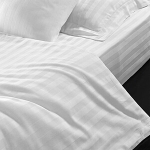 Lenjerie de pat Relaxia Home- 1 persoana, 100% bumbac, Damasc Saten cu latime dungi 1 cm, alb